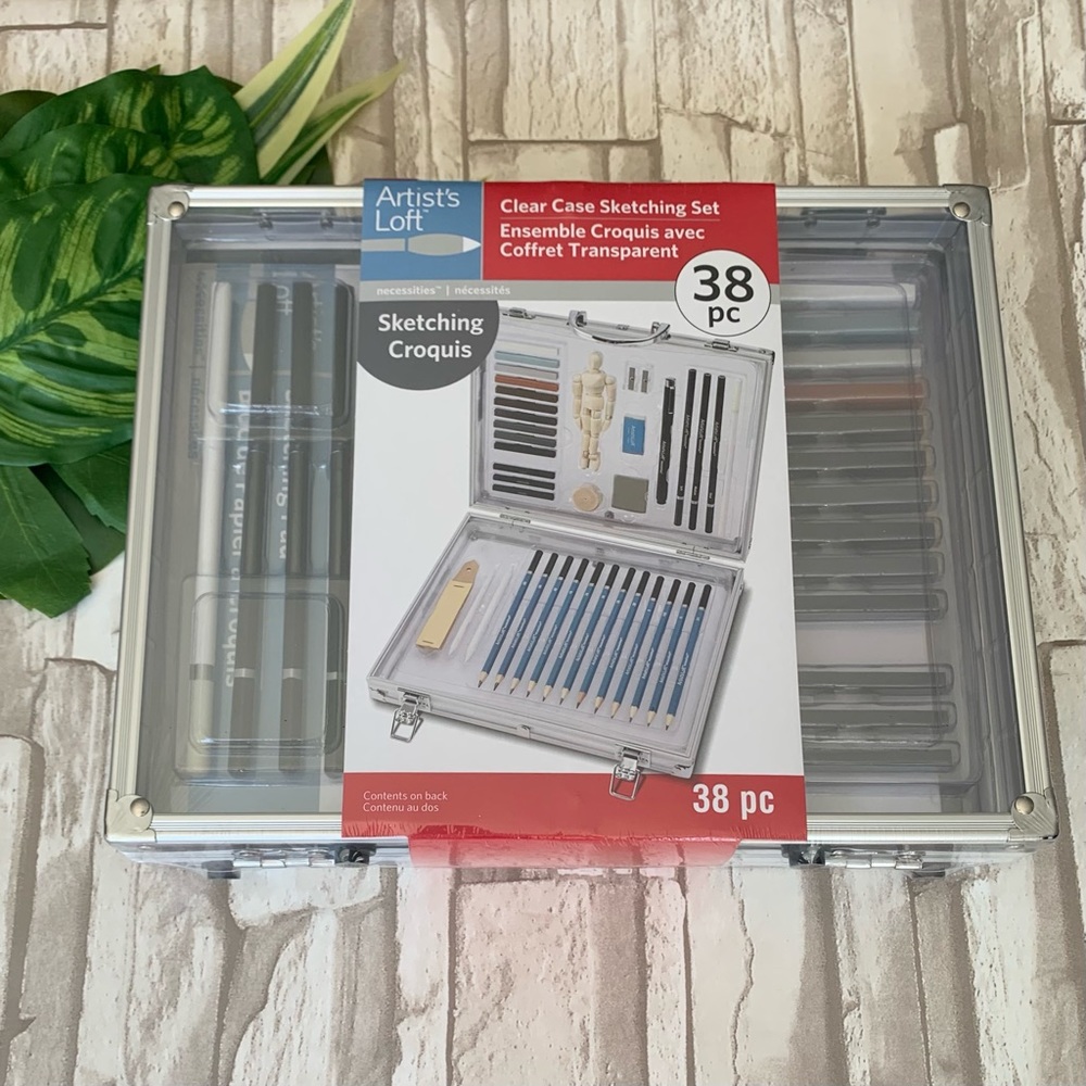 Artist’s Loft Clear Case Sketching Set